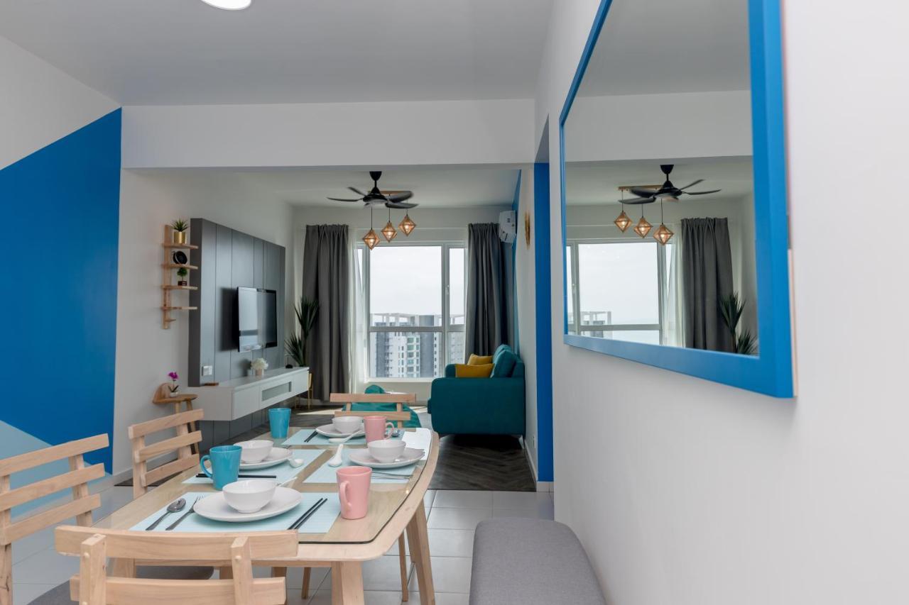 Seaview Holiday Home, By Sanguine Tanjung Tokong Екстериор снимка